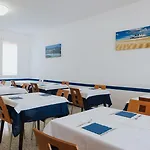 Отель Franca *