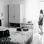 Отель Franca