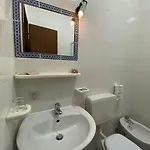 Отель Franca *