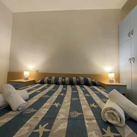Franca Hotel *
